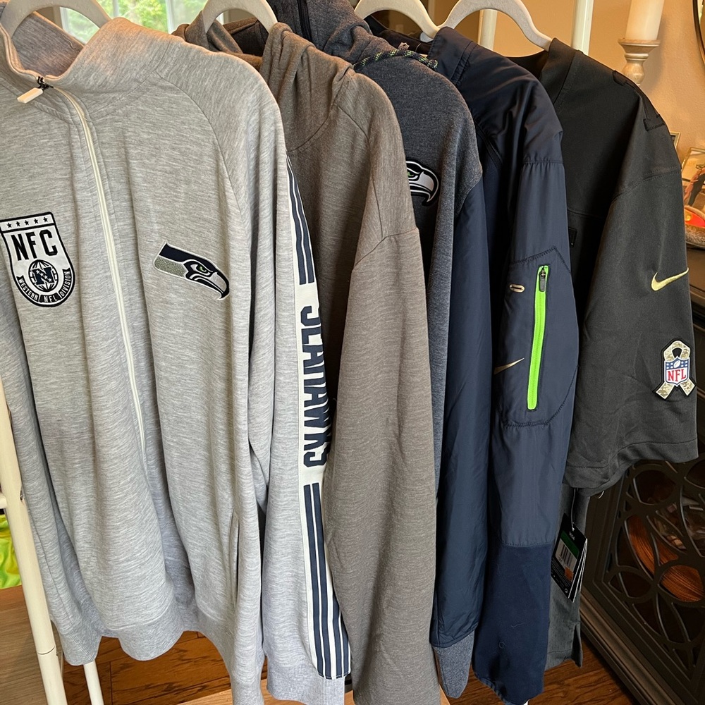 6 Seahawks Merchandise- XL NBW NWT